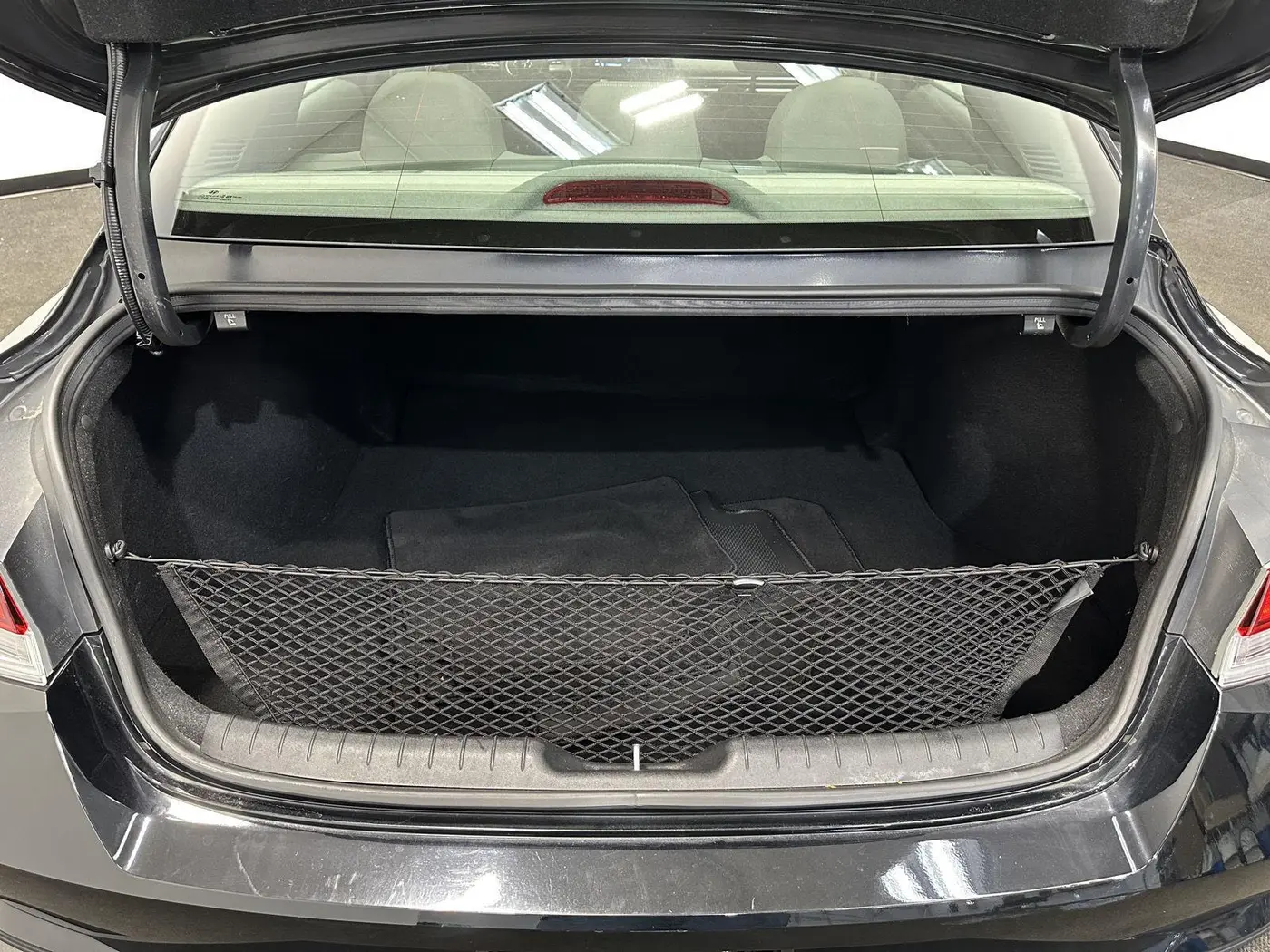 2023 Hyundai Elantra - $19,599