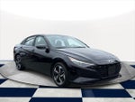 2023 Elantra Thumbnail 1