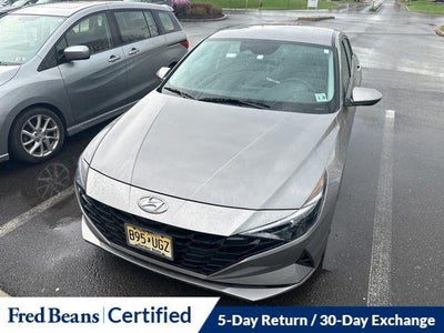 2023 Hyundai Elantra SEL 4DR Sedan