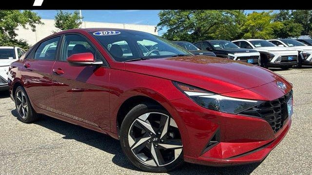 Preowned 2023 Hyundai ELANTRA SEL for Sale