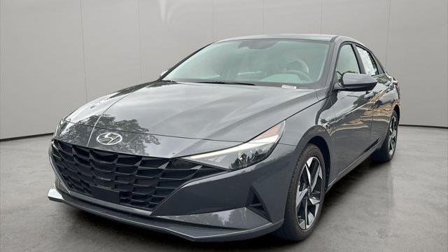 Preowned 2023 Hyundai ELANTRA SEL for Sale