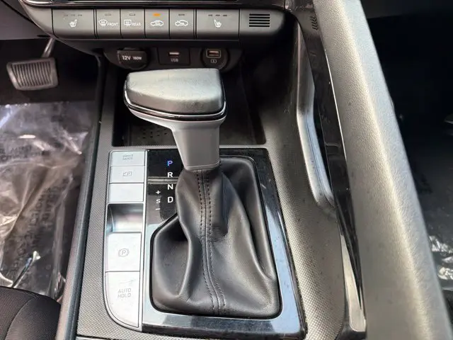 2023 Hyundai Elantra - $17,279