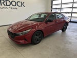2022 Elantra Thumbnail 13