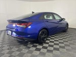 2022 Elantra Thumbnail 3