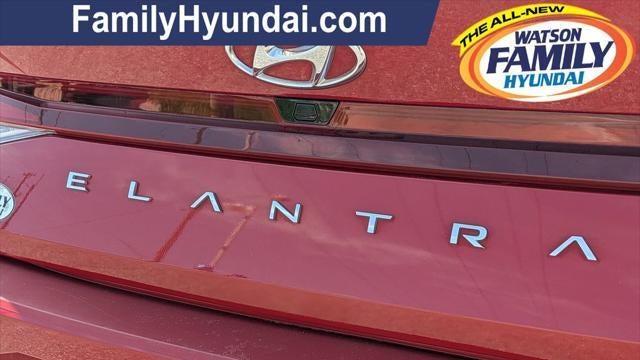 2023 Hyundai ELANTRA SEL
