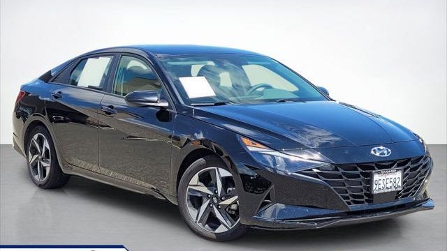 Preowned 2023 Hyundai ELANTRA SEL for Sale