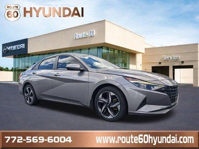 2023 Hyundai Elantra SEL 4DR Sedan