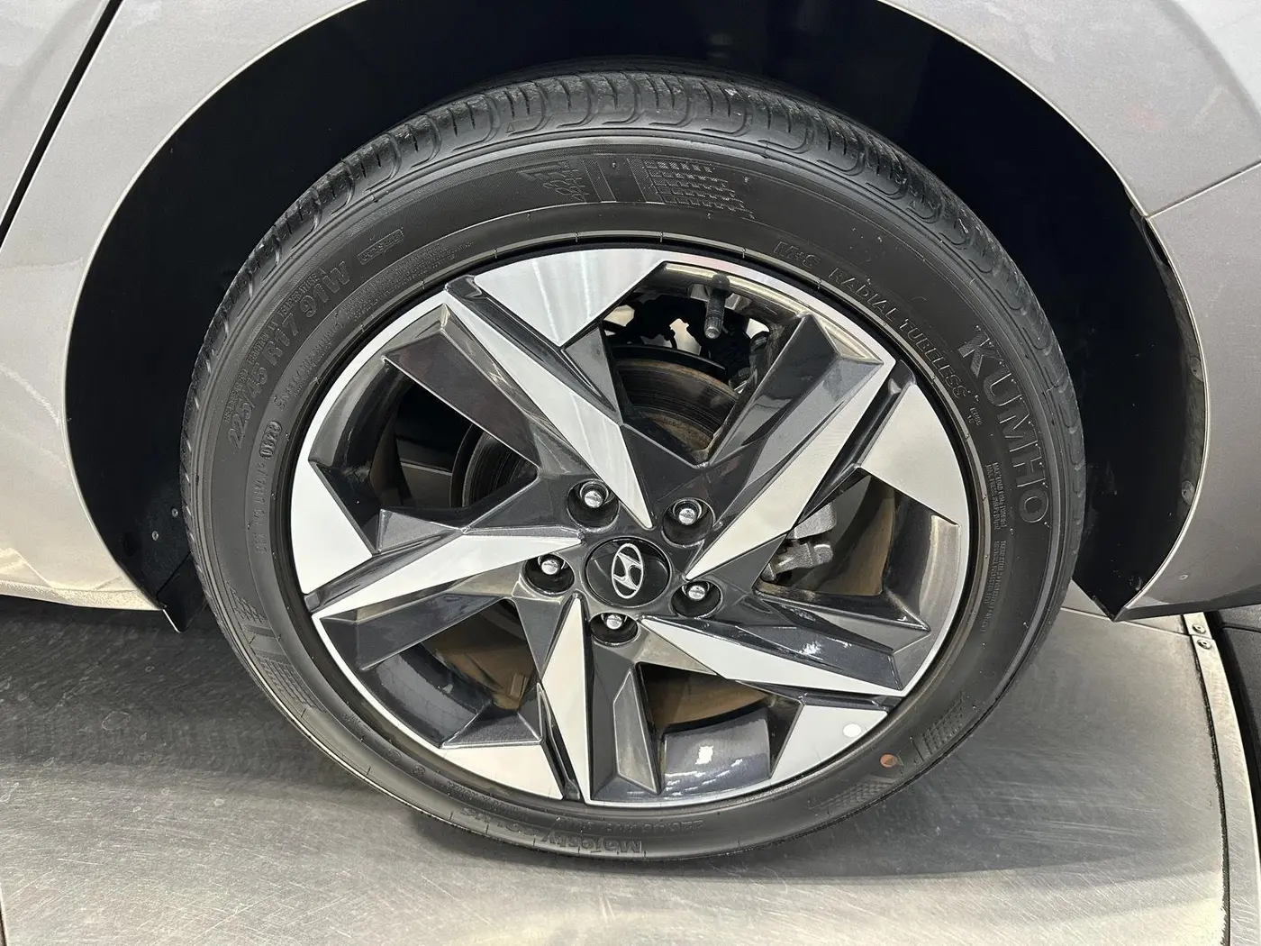 2023 Hyundai Elantra - $21,499