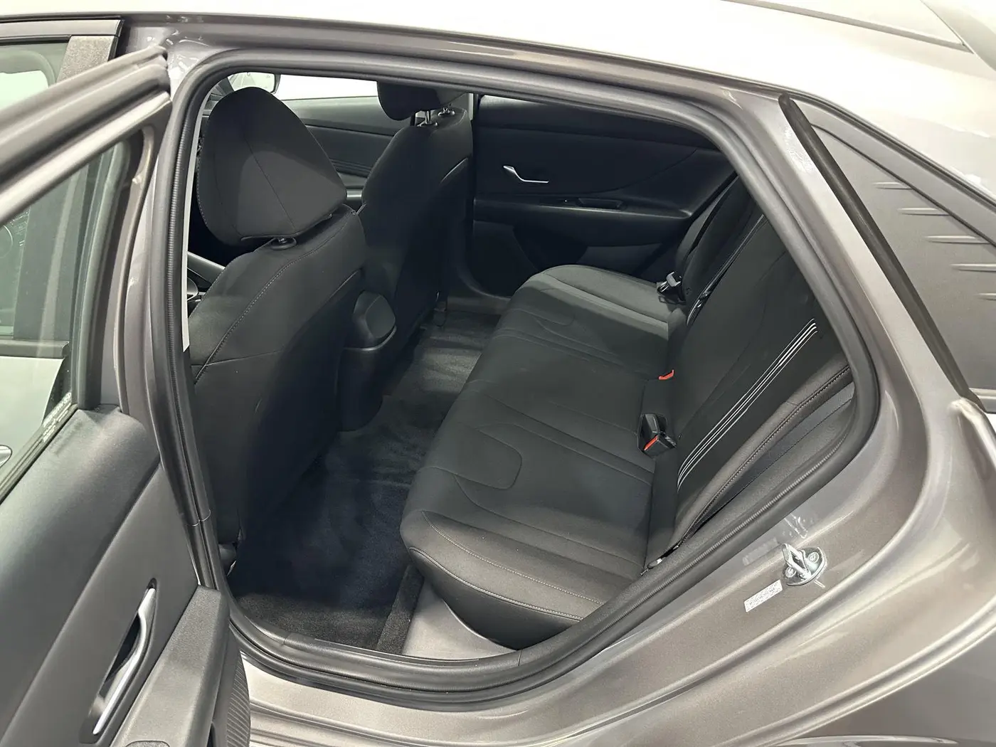 2023 Hyundai Elantra - $21,499