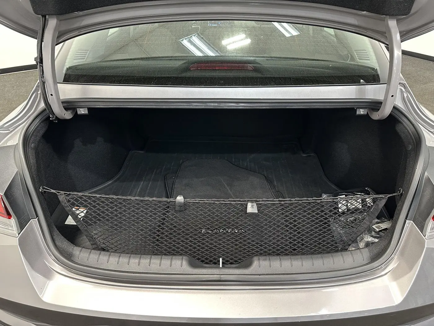 2023 Hyundai Elantra - $21,499