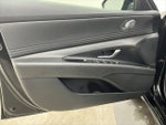 2023 ELANTRA Thumbnail 15