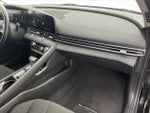 2023 ELANTRA Thumbnail 24