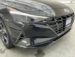 2023 ELANTRA Thumbnail 26