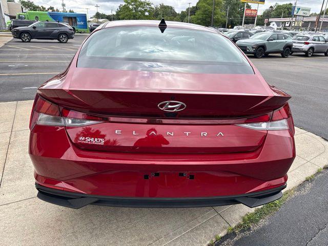 2023 Hyundai Elantra - $19,628