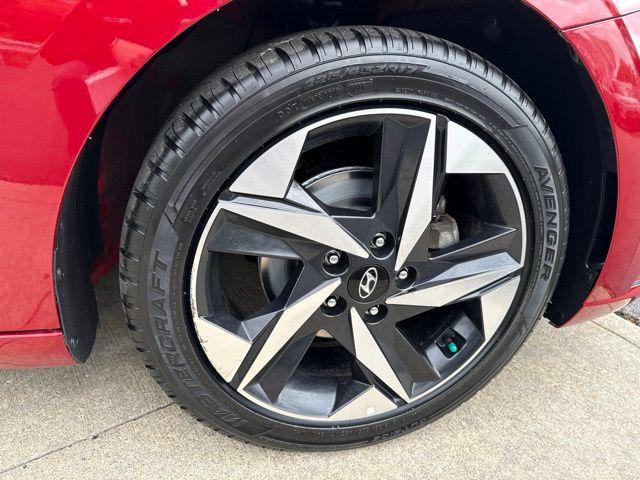 2023 Hyundai Elantra - $19,628