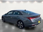2023 Elantra Thumbnail 4
