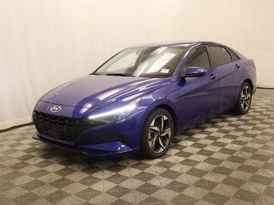 2023 Hyundai Elantra SEL 4DR Sedan