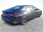 2022 Elantra Thumbnail 11