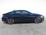 2022 Elantra Thumbnail 12