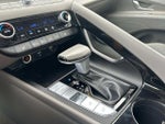 2023 Elantra Thumbnail 30