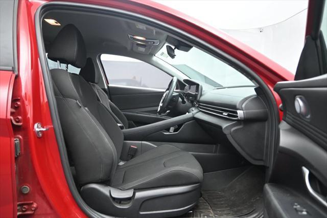 2023 Hyundai Elantra - $14,719