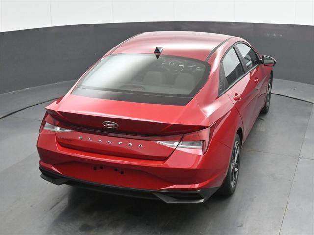 2023 Hyundai Elantra - $14,719
