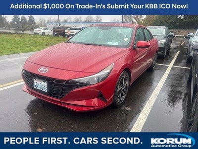 Photo of a 2023 Hyundai Elantra SEL 4DR Sedan for sale