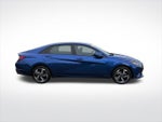 2023 Elantra Thumbnail 9