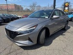 2023 Elantra Thumbnail 3