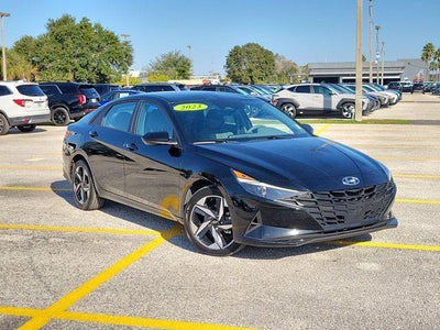 Photo of a 2023 Hyundai Elantra SEL 4DR Sedan for sale