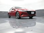 2023 Elantra Thumbnail 25