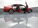 2023 Elantra Thumbnail 45
