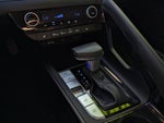 2023 Elantra Thumbnail 11