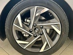 2024 Elantra Thumbnail 9
