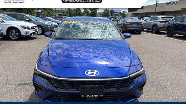 2024 Hyundai ELANTRA SEL