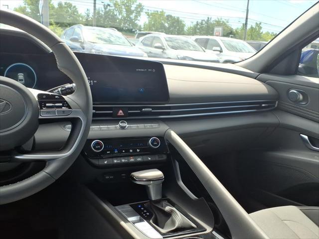 2024 Hyundai Elantra - $21,291
