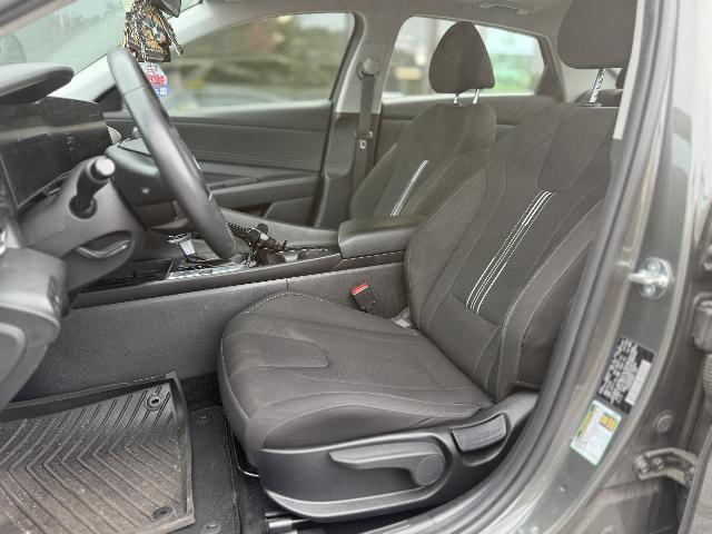 2024 Hyundai Elantra - $21,900