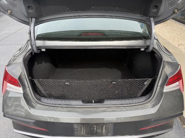 2024 Hyundai Elantra - $21,900