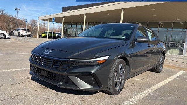Preowned 2025 Hyundai ELANTRA SEL Convenience for Sale