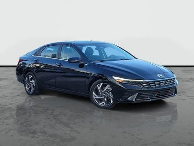 2025 Hyundai Elantra SEL Convenience 4DR Sedan