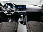 2025 Elantra Thumbnail 17