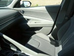 2025 Elantra Thumbnail 32