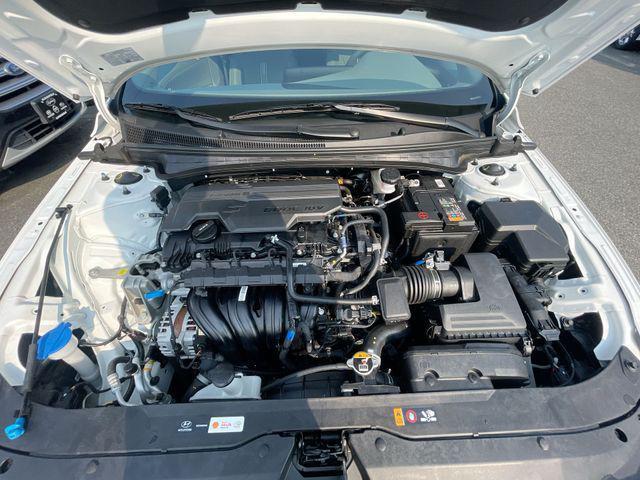 2025 Hyundai Elantra - $23,995