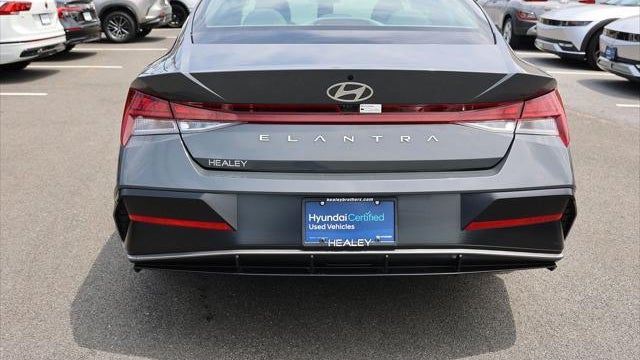 2025 Hyundai ELANTRA SEL Convenience