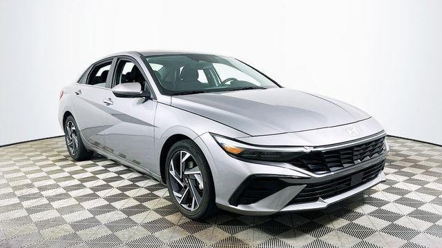 Preowned 2025 Hyundai ELANTRA SEL Convenience for Sale
