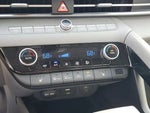 2025 Elantra Thumbnail 9