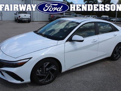 2025 Hyundai Elantra SEL Convenience 4DR Sedan