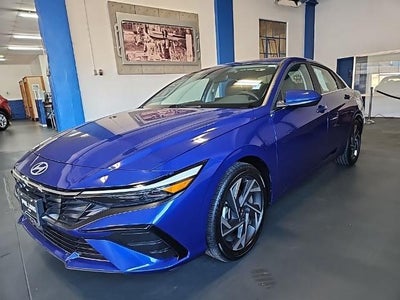 2025 Hyundai Elantra SEL Convenience 4DR Sedan