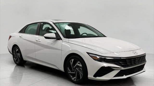 Preowned 2025 Hyundai ELANTRA SEL Convenience for Sale