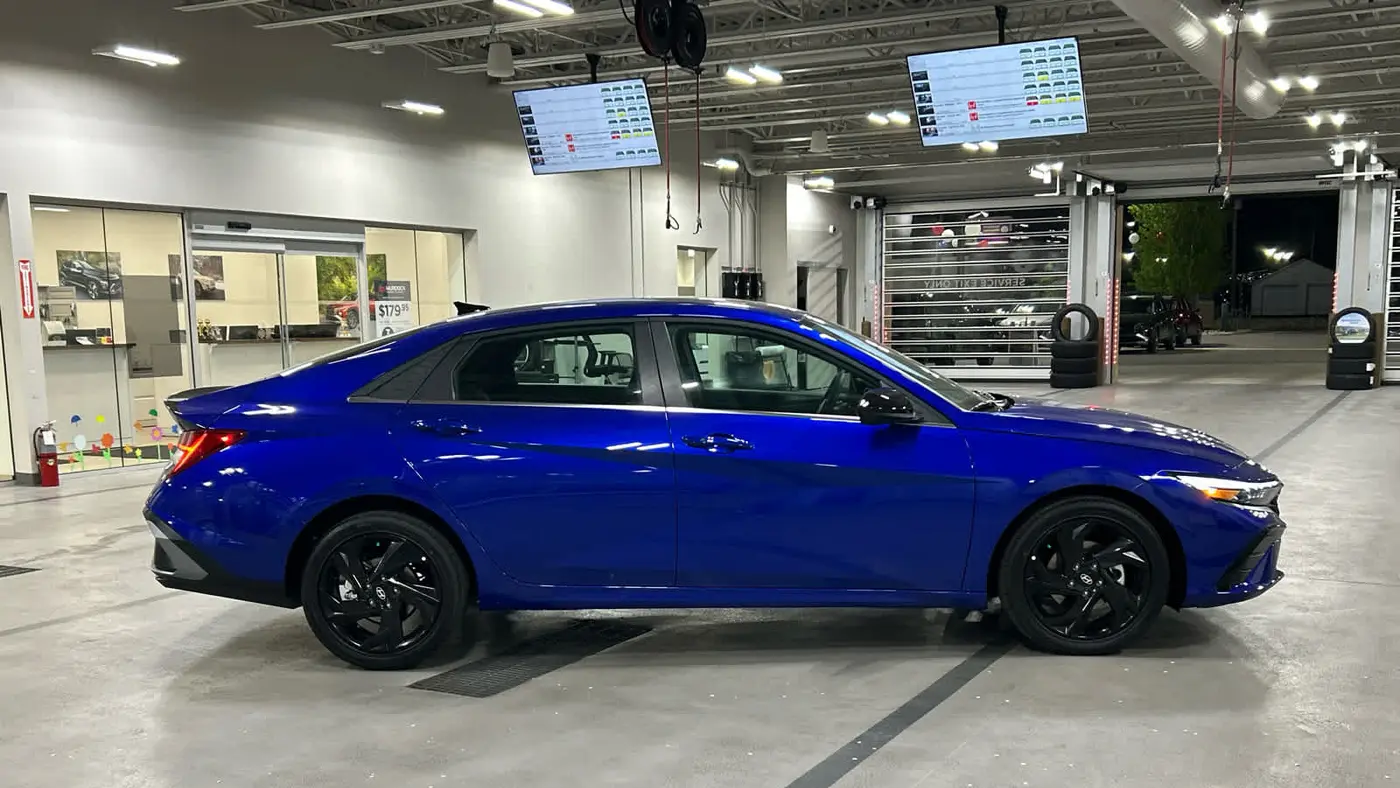 2026 Hyundai ELANTRA SEL Sport Premium